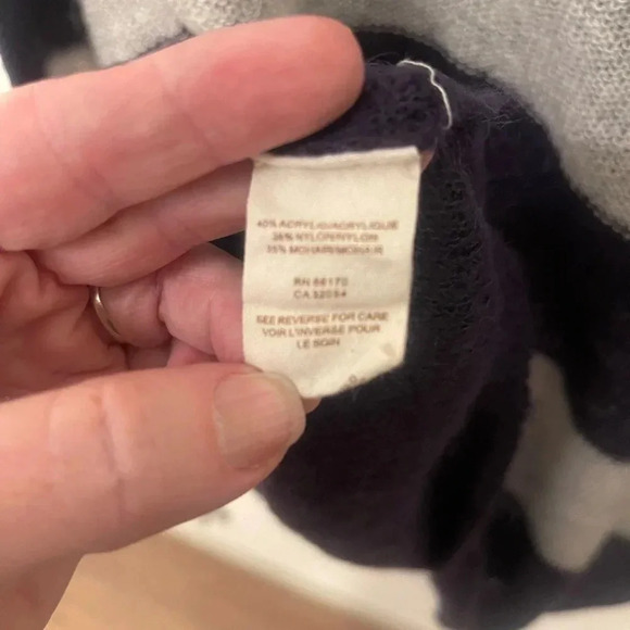 Free People fuzzy sweater size medium - Blue & White Stripes - Picture 4 of 5